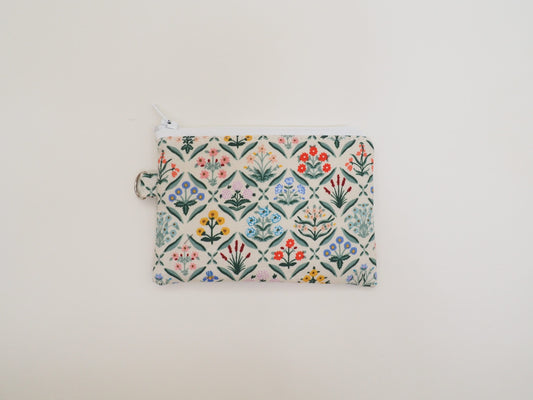 Small Zippered Pouch - Estee Cream